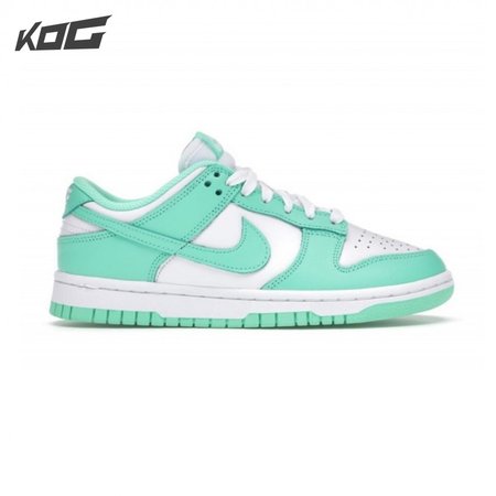 Wmns Dunk Low 'Green Glow' Size 40-47.5